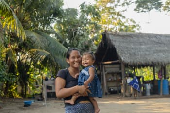 Mather and her daughter 